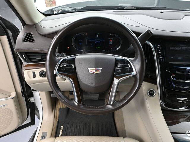 2017 Cadillac Escalade ESV Standard