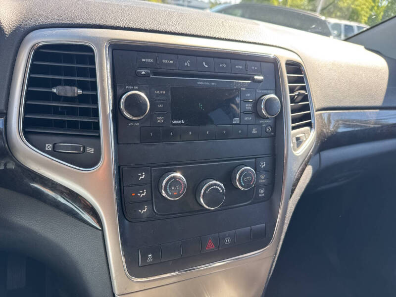2011 Jeep Grand Cherokee Laredo