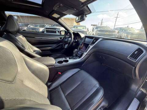 2017 Infiniti Q60 3.0T Premium