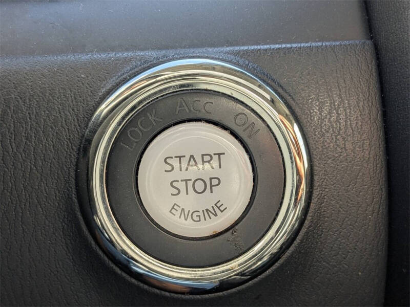 2021 Infiniti QX80 Luxe