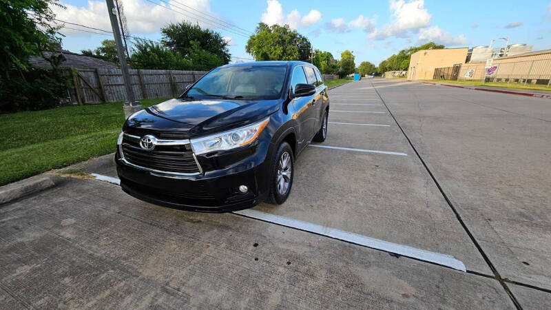 2016 Toyota Highlander LE Plus