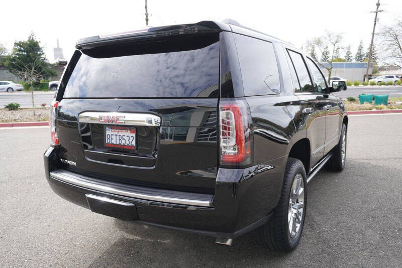 2017 GMC Yukon Denali