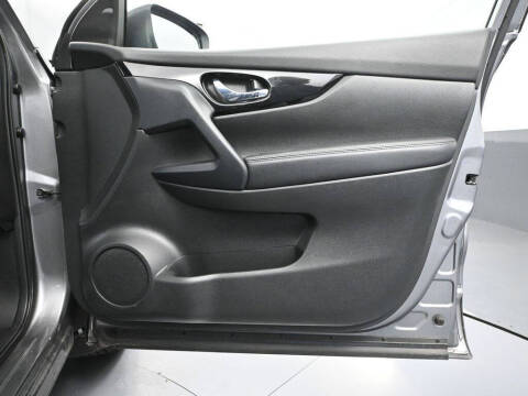 2021 Nissan Rogue Sport SV