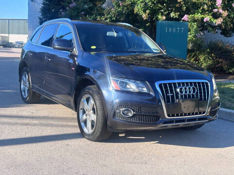 2012 Audi Q5 3.2 quattro Premium Plus