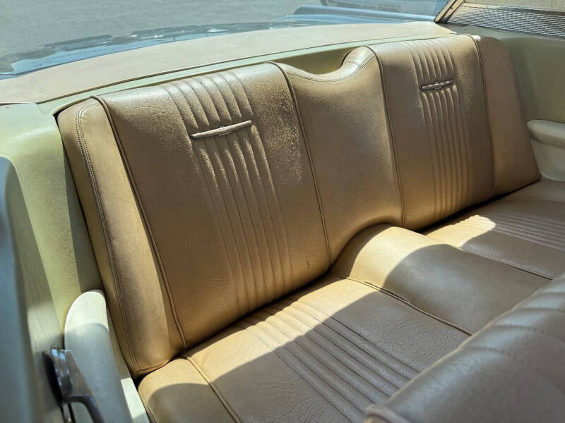1963 Ford Thunderbird