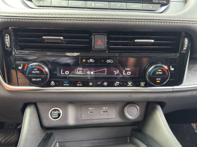 2021 Nissan Rogue SL