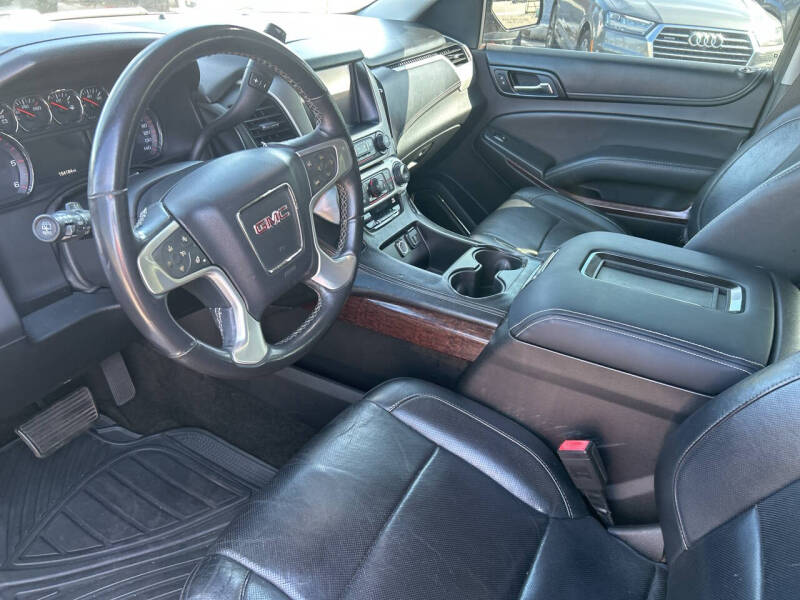 2016 GMC Yukon XL SLT