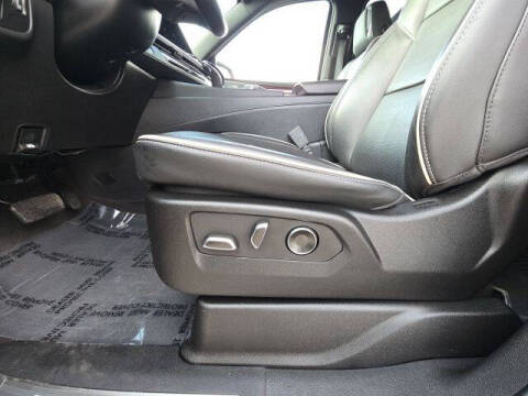 2024 Cadillac Escalade ESV Premium Luxury