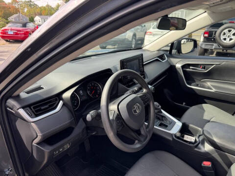 2022 Toyota RAV4 XLE