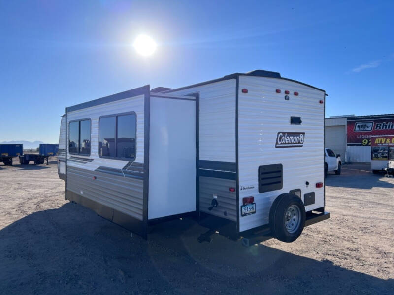 2022 Coleman Lantern