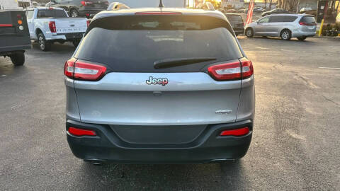 2017 Jeep Cherokee Latitude