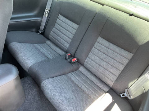 2002 Ford Mustang GT Deluxe