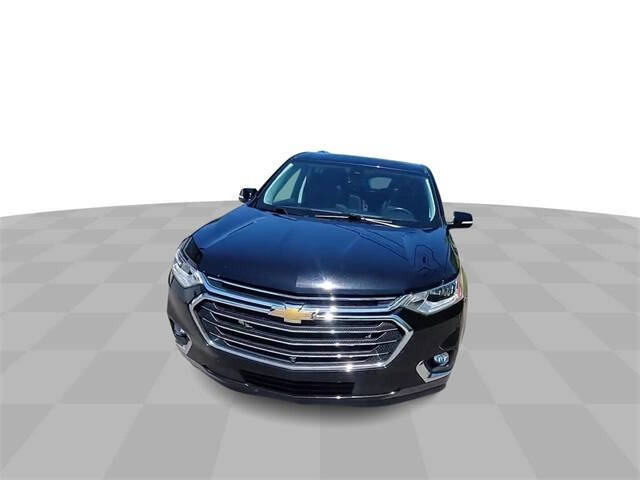 2021 Chevrolet Traverse for sale at Bowman Auto Center in Clarkston, MI