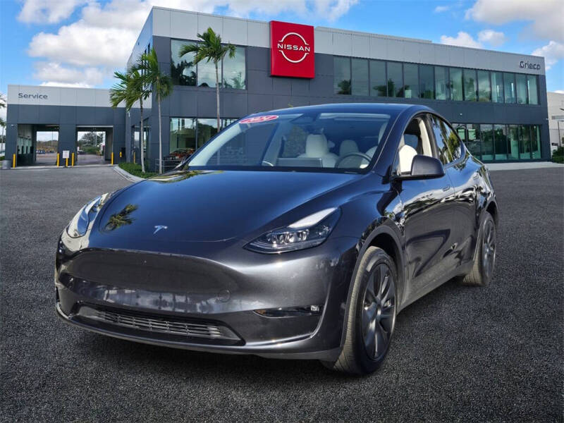 2024 Tesla Model Y Long Range