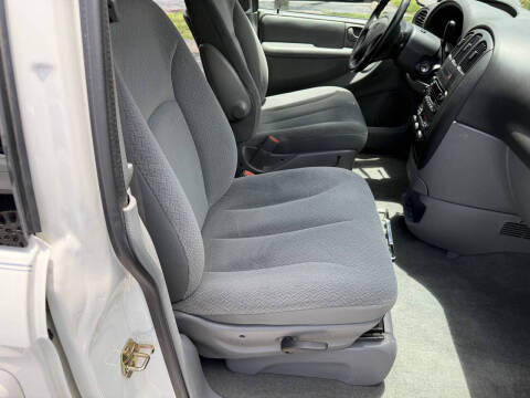 2004 Dodge Grand Caravan SXT