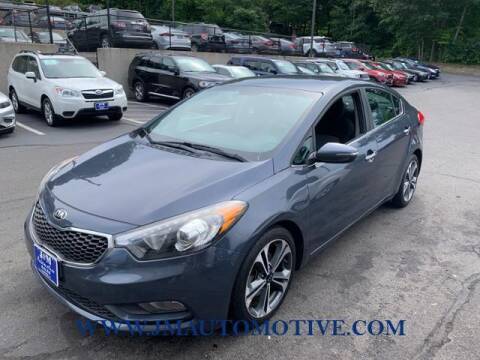 2015 Kia Forte for sale at J & M Automotive in Naugatuck CT