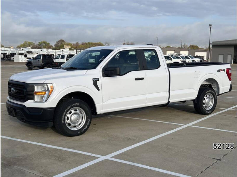 2021 Ford F-150 XL's photo