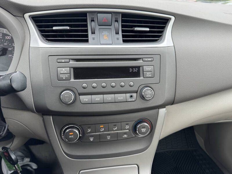 2014 Nissan Sentra SV