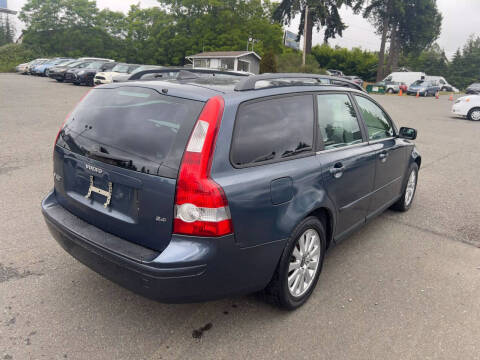 2005 Volvo V50 2.4i