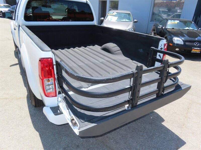 2019 Nissan Frontier S