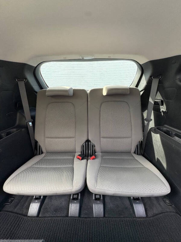 2018 Hyundai Santa Fe SE