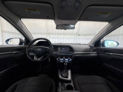 2019 Hyundai Elantra
