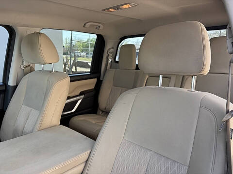 2018 Nissan Titan