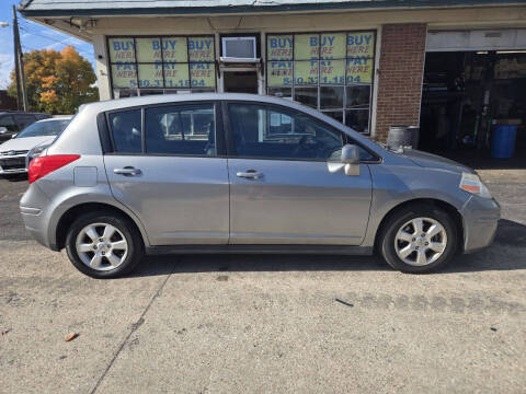2009 Nissan Versa 1.8 SL