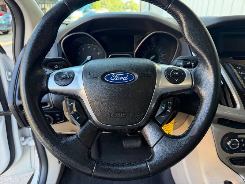 2012 Ford Focus SEL