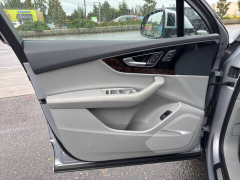 2019 Audi Q7 quattro Prestige 55 TFSI