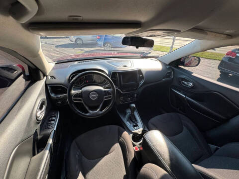 2019 Jeep Cherokee Latitude