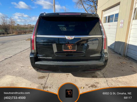 2015 Cadillac Escalade Premium