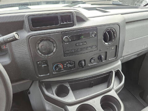 2014 Ford E-Series E-150