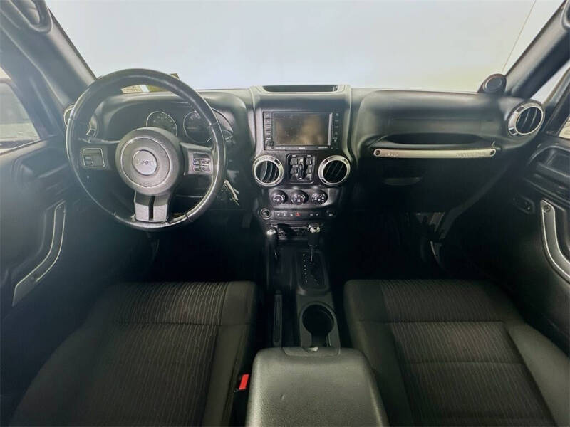 2011 Jeep Wrangler Unlimited Sahara