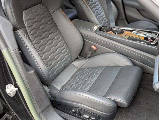 2023 Audi e-tron GT quattro Prestige