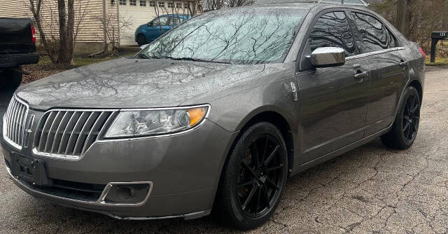 2011 Lincoln MKZ for sale at Quality Cars Of South Elgin in South Elgin, IL