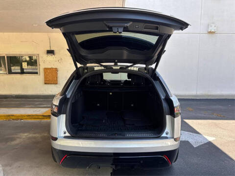 2020 Land Rover Range Rover Velar P250 R-Dynamic S