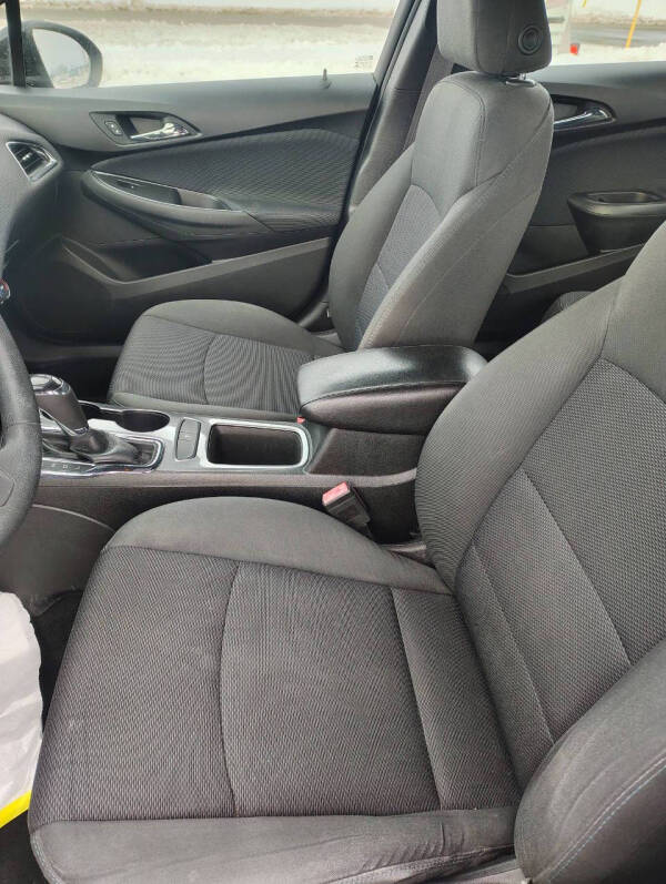 2017 Chevrolet Cruze LT Auto