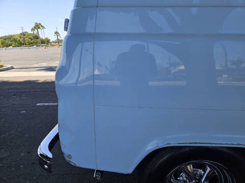 1961 Ford Econoline