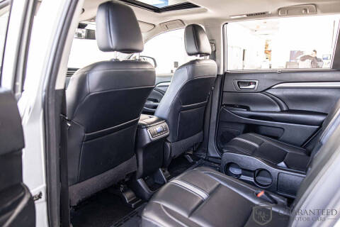 2018 Toyota Highlander SE