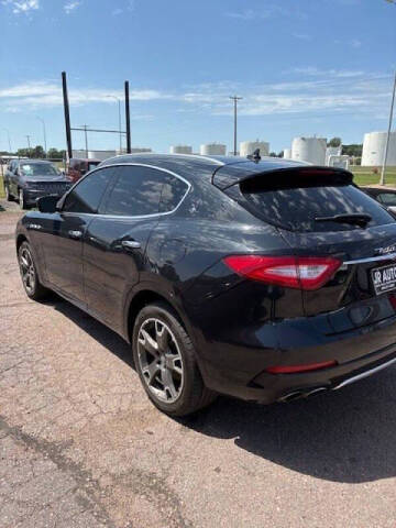 2017 Maserati Levante