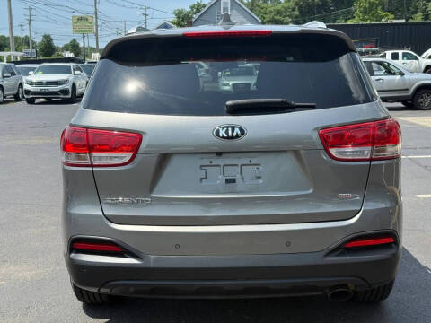 2017 Kia Sorento LX