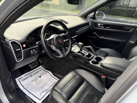 2019 Porsche Cayenne S
