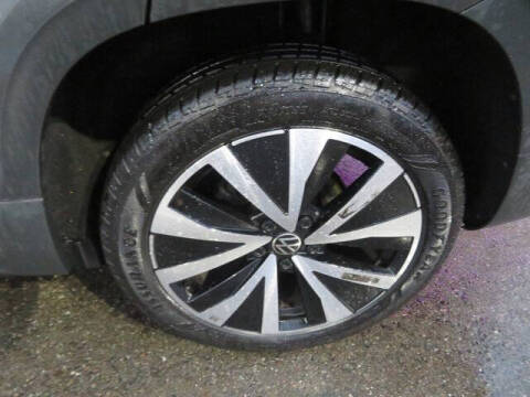 2024 Volkswagen Taos SE