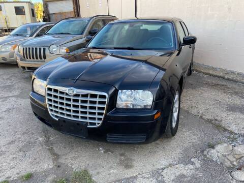 2007 Chrysler 300 for sale at Long & Sons Auto Sales in Detroit MI