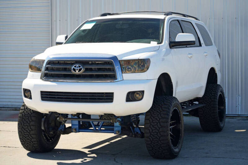 2016 Toyota Sequoia SR5