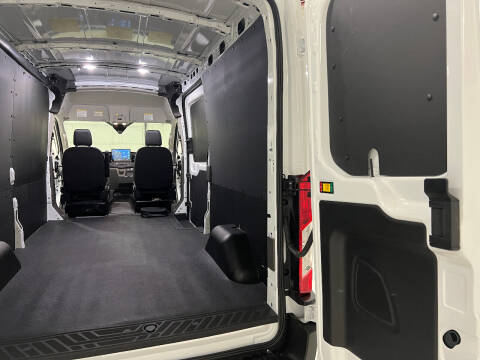 2022 Ford E-Transit 350