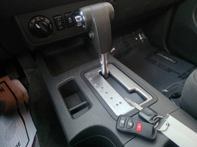 2014 Nissan Frontier SV V6