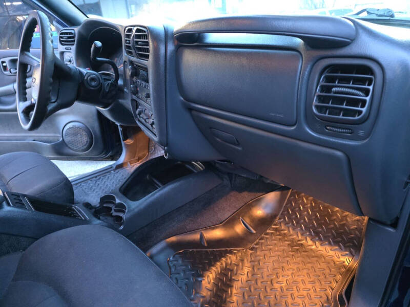 2005 Chevrolet Blazer LS