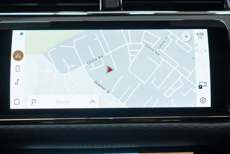 2023 Land Rover Range Rover Evoque P300 R-Dynamic HST